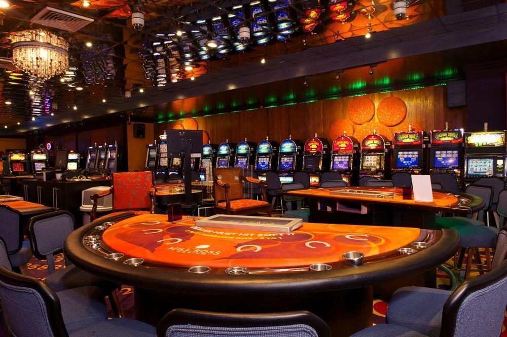 Trupial Hotel & Casino ウィレムスタッド エクステリア 写真
